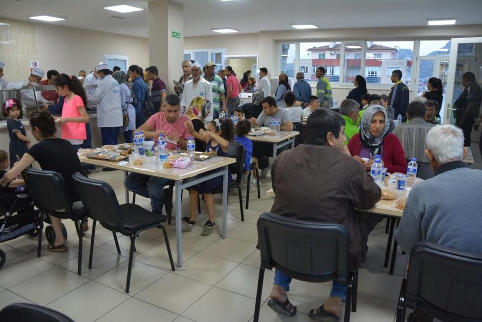 Antakya Belediyesi Çorba Evi Ramazan�da dolup taşıyor haberi
