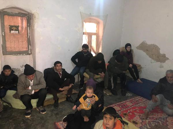Reyhanlı da 40 Suriyeli Kaçak ile 6 Organizatör Yakalandı