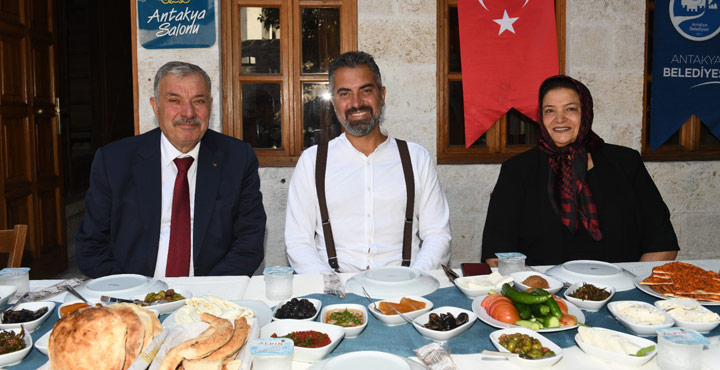 Sarkici-Turgay-Basyayladan-Izzettin-Yilmaza-Ziyaret